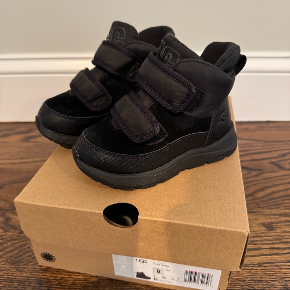 UGG Kids Black Snow Boots